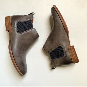 New Kork-Ease Kit Chelsea Boots Leather Ankle Booties Grey 6.5